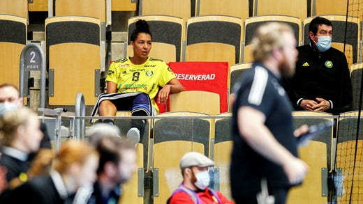Jamina Roberts utvisades, stängdes av och missade den fjärde semifinalen mot H65 Höör i fjolårets slutspel.