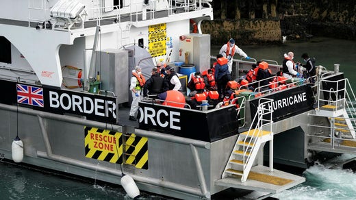 Prime Minister Rishi Sunak and Home Secretary Soila Braverman have pledged to prevent migrant boats from crossing the English Channel from France.