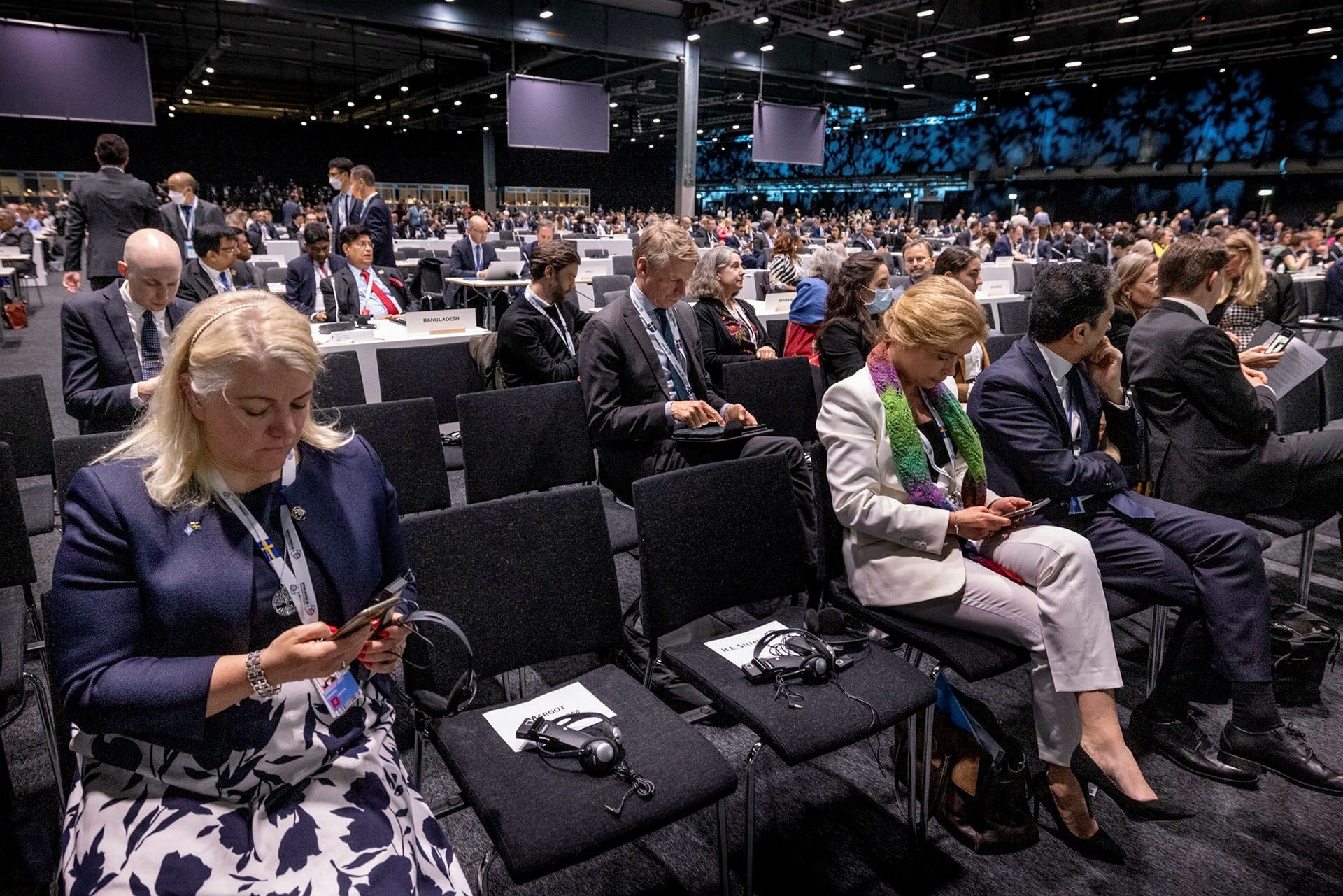Konferensen fick kritik för att vara helt tandlös, redan innan den startade. Efteråt sammanfattade en deltagare mötet som en ”two day talk shop”.