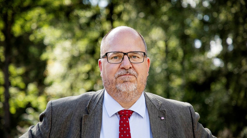 Ministern: Inte nöjd med Swedavias hantering