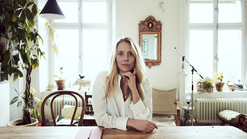 Annie Reuterskiöld skriver om en lynnig mor.