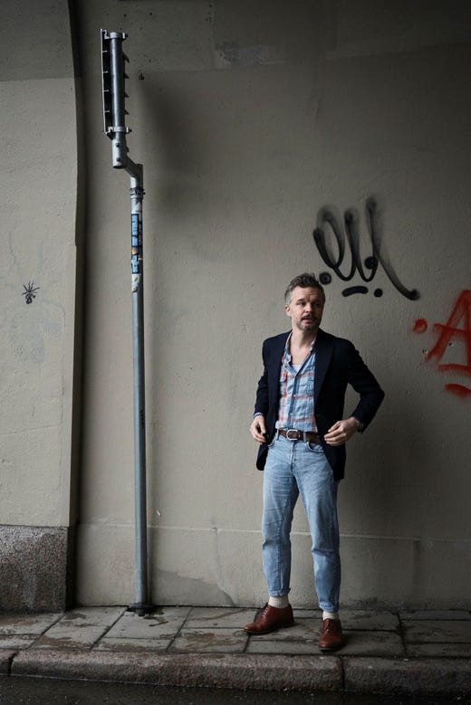 Han kallar sig The Tallest Man on Earth, men heter Kristian Matsson. Som låtskapare och scenfenomen har han nu gjort sitt sjätte album ”Henry St”, inspelat i North Carolina under elva dygn.