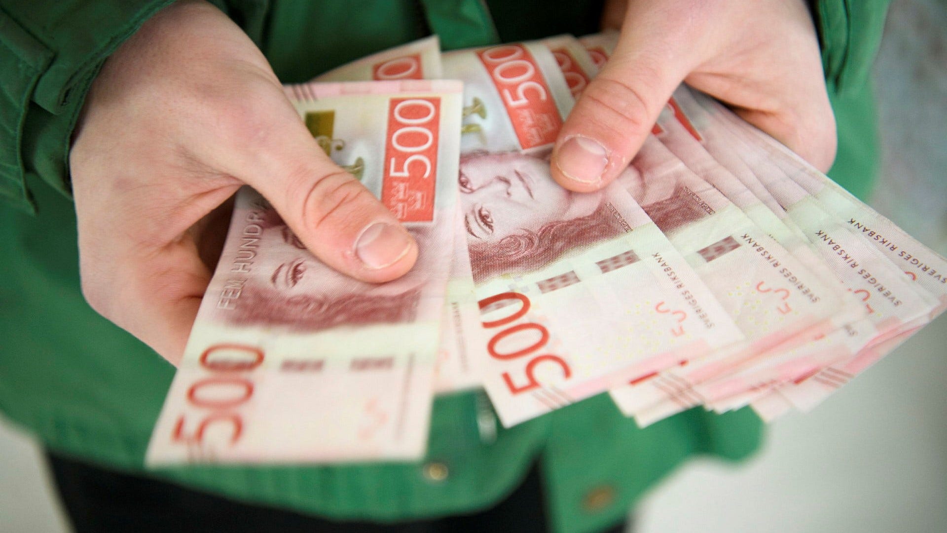 Under de första åren med ett litet barn påverkas ekonomin främst av inkomstbortfall i form av föräldraledighet.