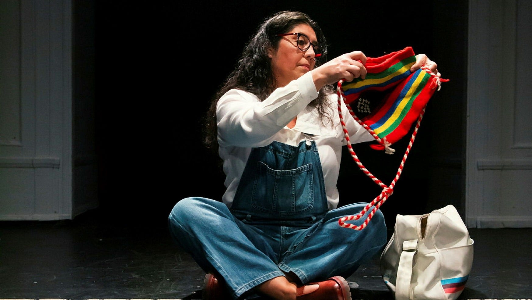 Veronica Sveréus i ”De sammanflätade” på Dramaten.