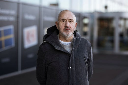 Kenneth Albertsson beskriver sig själv som prismedveten.