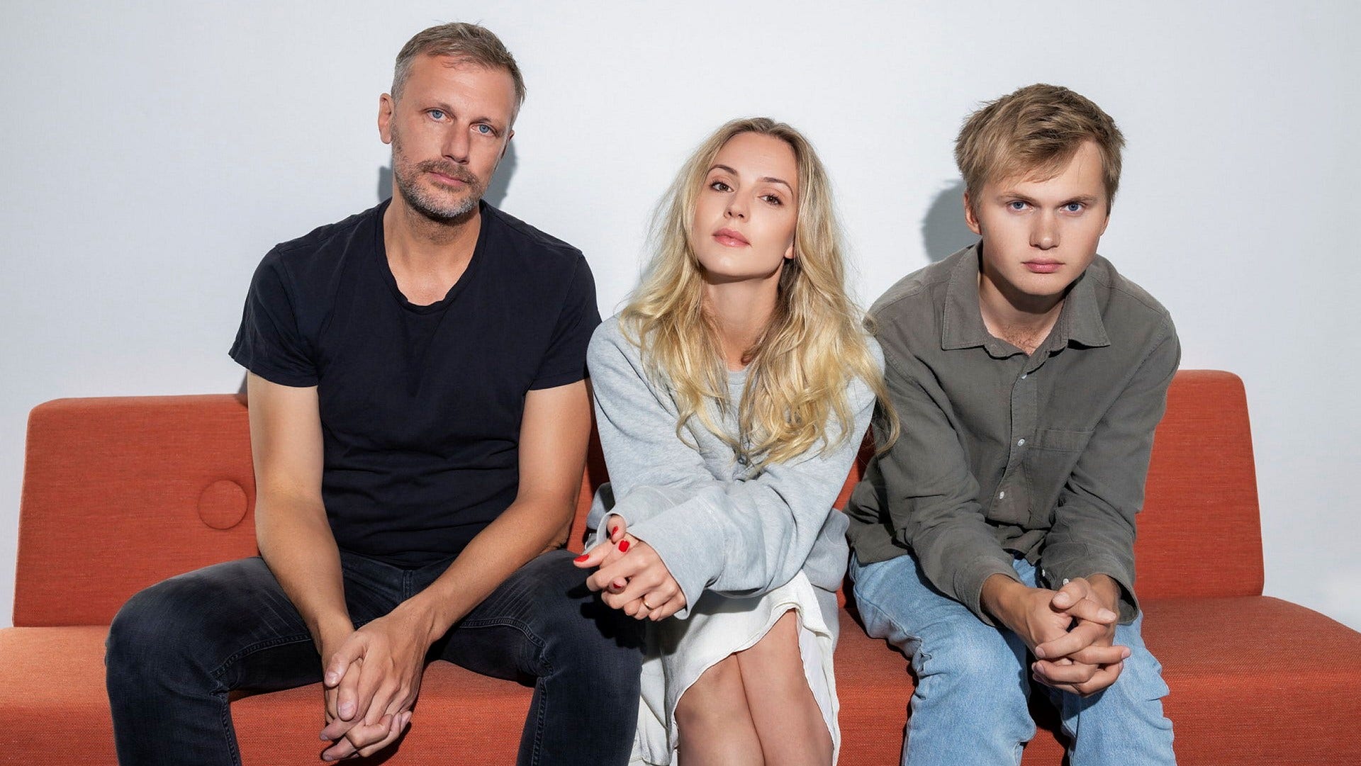 Olle Palmlöf, Moa Wallin och Christoffer Nyqvist gör SR:s nystartade podd ”Fas 3”.