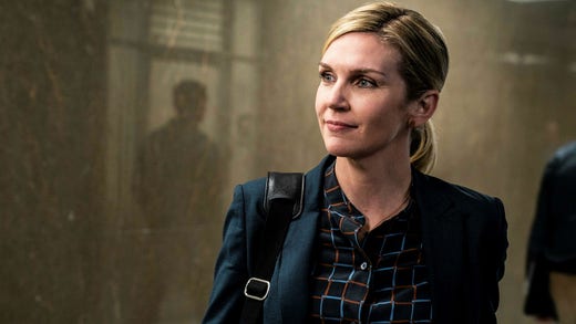 Rhea Seehorn som Kim Wexler i ”Better call Saul”.