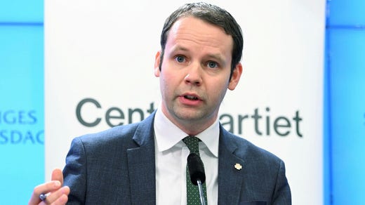 C: “SD has misunderstood – it is the companies that are pushing”