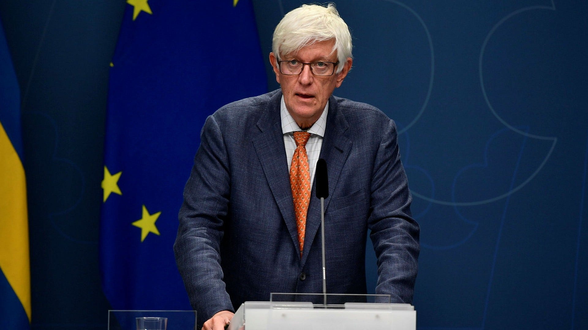 Folkhälsomyndigheten generaldirektör Johan Carlson sade den 7 september att att Sveriges hade de lägsta dödstalen i Europa. Efteråt har det visat sig att detta inte stämde med verkligheten, hävdar insändarskribenten.