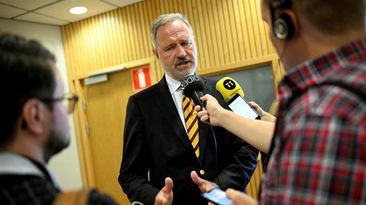 18-åringens advokat Anders Elison.