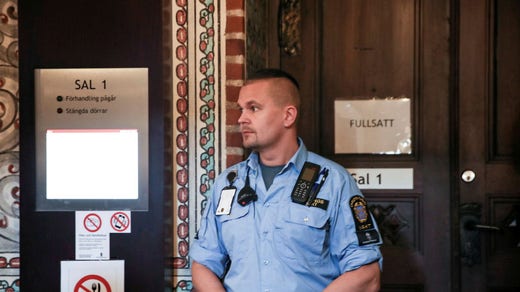 Room 1 in Borås District Court is large and bright.  During the trial surrounding the double murder in Ulricehamn, it is completely full.