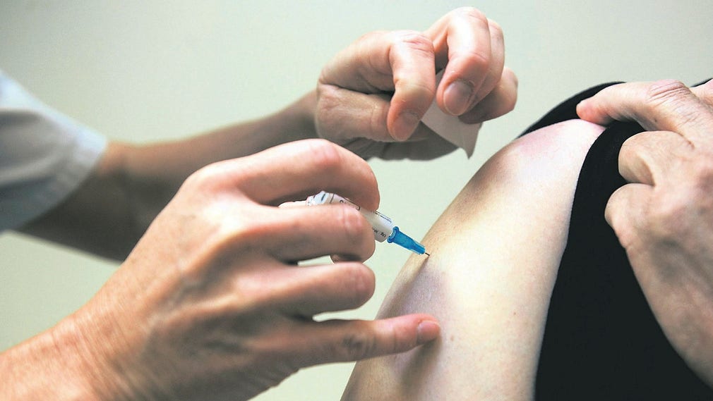 Sverige var unikt – i inget annat land i världen vaccinerades en så stor del av befolkningen mot svininfluensan, skriver artikelförfattaren.