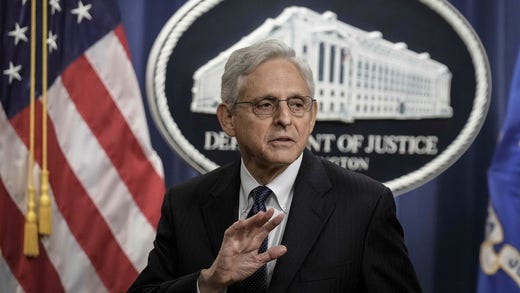 Il procuratore generale Merrick Garland ha tenuto una conferenza stampa giovedì sulla ricerca da parte dell'FBI della residenza di Donald Trump.