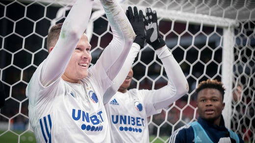 Som svensk har det varit lätt att komma in direkt i FCK Köpenhamns sätt att spela, säger Viktor Claesson.