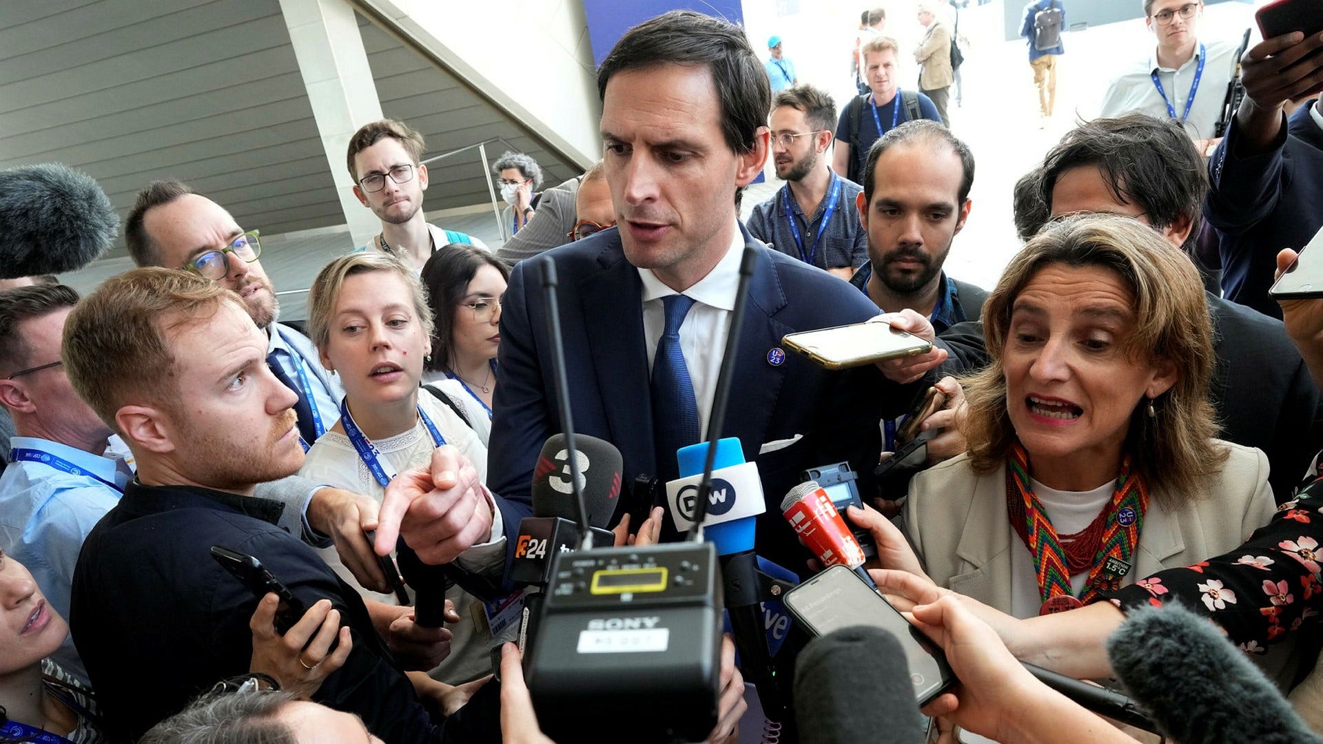 EU:s klimatkommissionär Wopke Hoekstra under klimatmötet COP28.