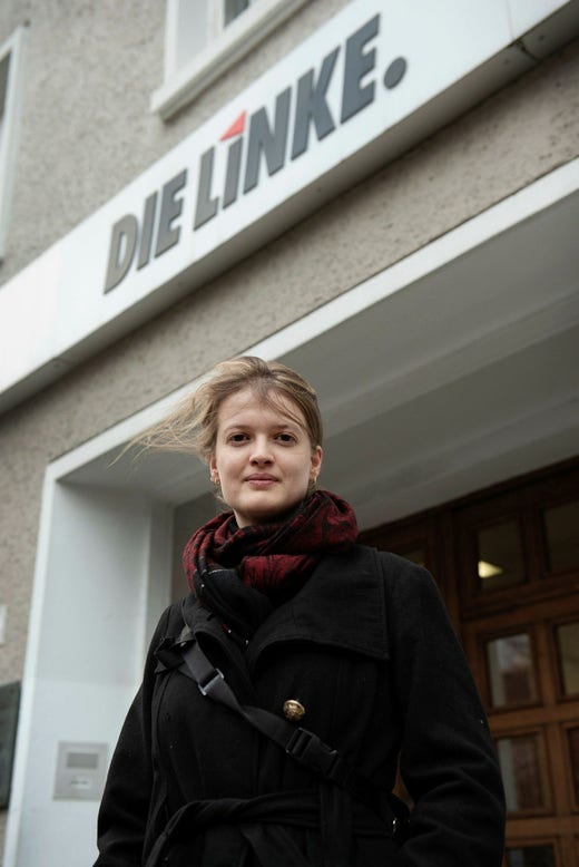 Kravet på att Tyskland ska förbjuda vapenexport kommer att stå kvar i Die Linkes partiprogram även i framtiden, tror Daphne Weber. – Ja, absolut. De vapen exporteras ju till länder som för krig mot andra länder, som till exempel Saudiarabien som sedan flera år tillbaka bedriver ett krig i Jemen. Det beskrivs ofta som världens största humanitära katastrof, säger politikern.