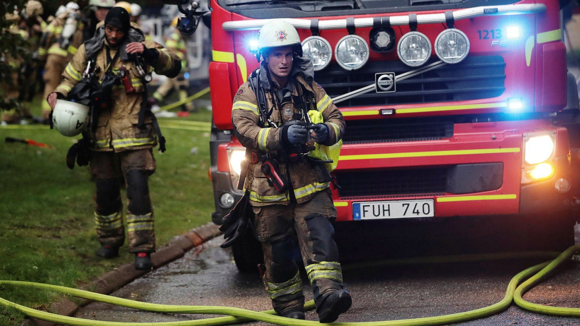 Räddningstjänsten på plats efter en explosion i Annedal i Göteborg i höstas. Kriget i Ukraina visar hur viktig räddningstjänsten är när civila mål attackeras som i krigets Ukraina. Nu behövs en rejäl ekonomisk satsning, anser insändarskribenterna.