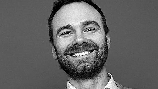 Magnus Gens konstruerade en krockdocka för älgolyckor. Nu får han IgNobelpriset i säkerhetsteknik.