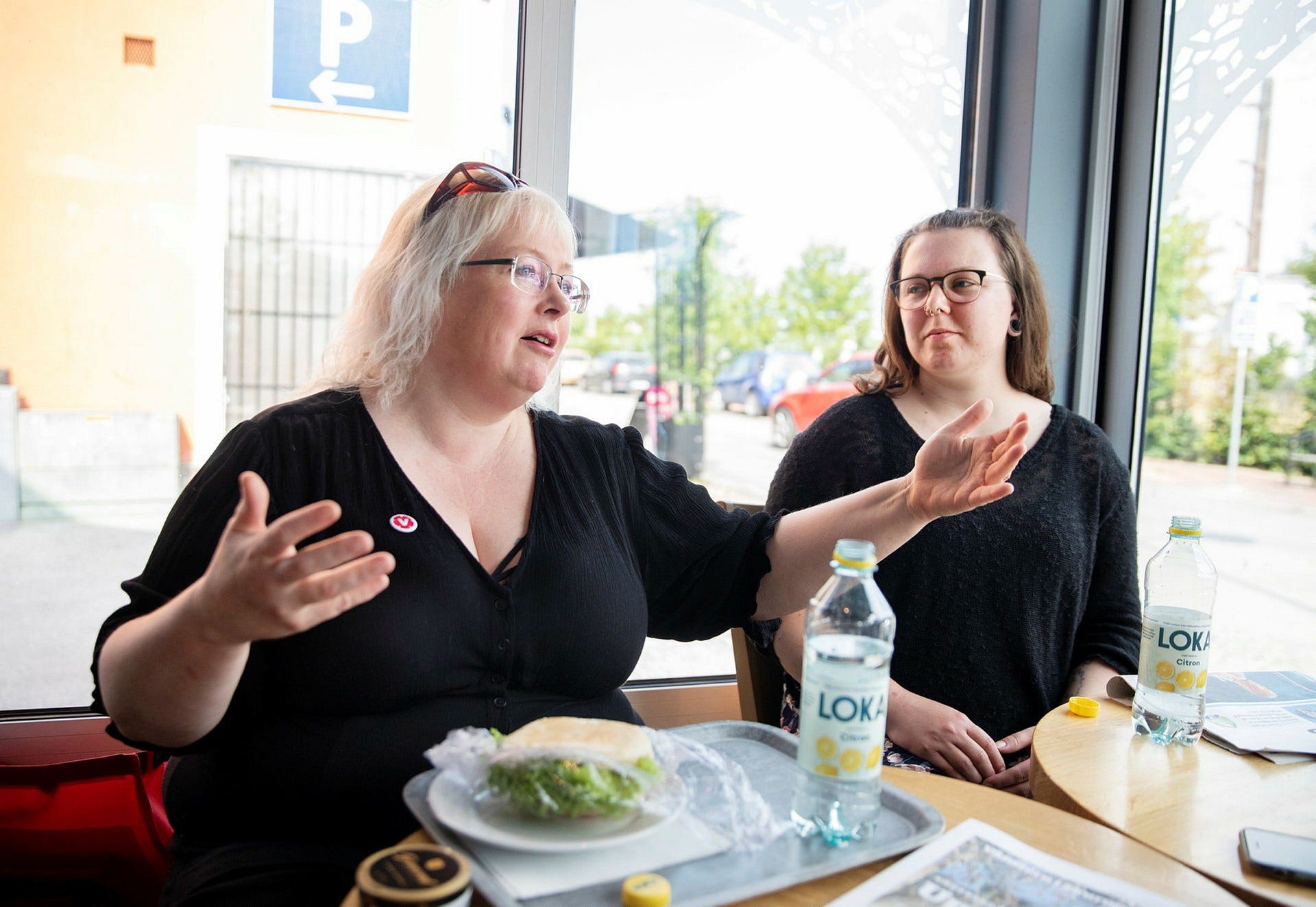I Mia Christenssons och Felicia Nilssons hemkommun Skurup blev SD största parti med 33 procent av rösterna. Det var oron över SD:s ökande stöd som fick Mia Christensson att 2018 gå med i V.