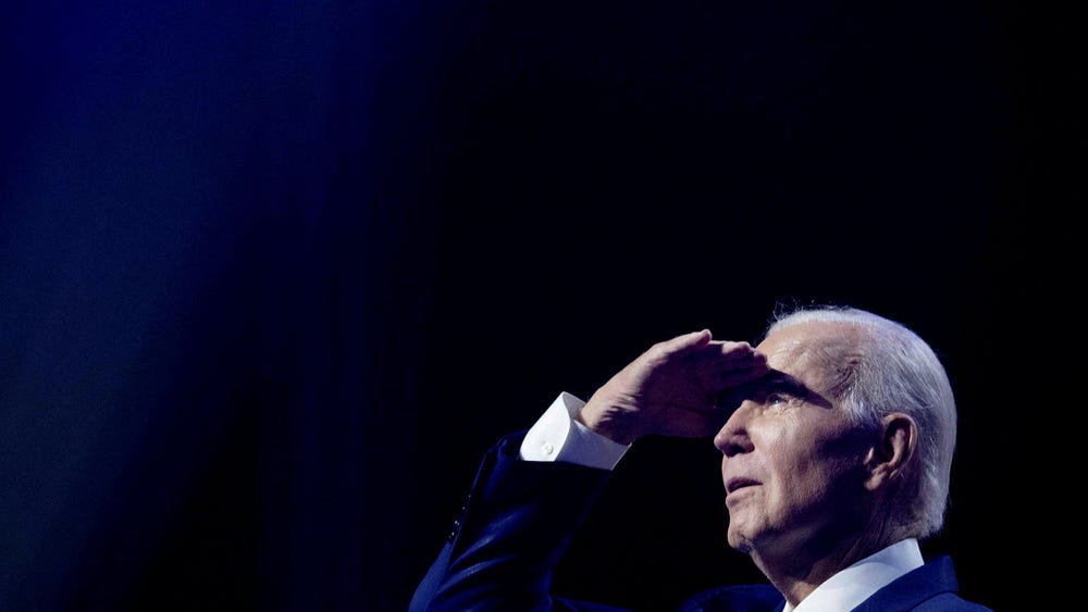 Ingmar Nevéus: ”Alla” tycker att Biden är för gammal – ändå träder han inte tillbaka