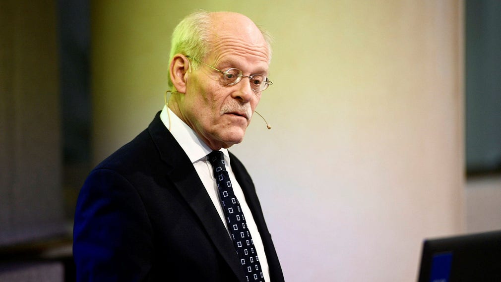 Riksbankschef Stefan Ingves förklarade tisdagens höjning av styrräntan med en procentenhet till 1,75 procent med att inflationen måste stoppas. Men Ingves, som vid årsskiftet ersätts av Finansinspektionens nuvarande chef Erik Thedéen, har kapitalt misslyckats med penningpolitiken, anser insändarskribenten.
