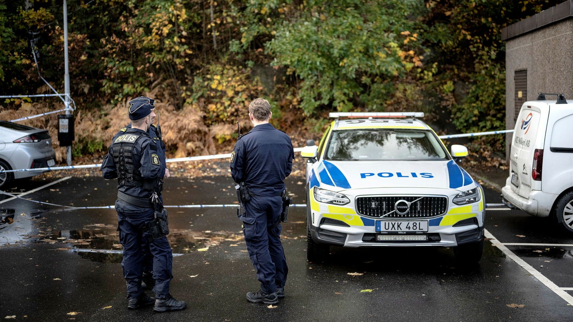 Parkeringsplatsen spärrades av för teknisk undersökning på söndagen.