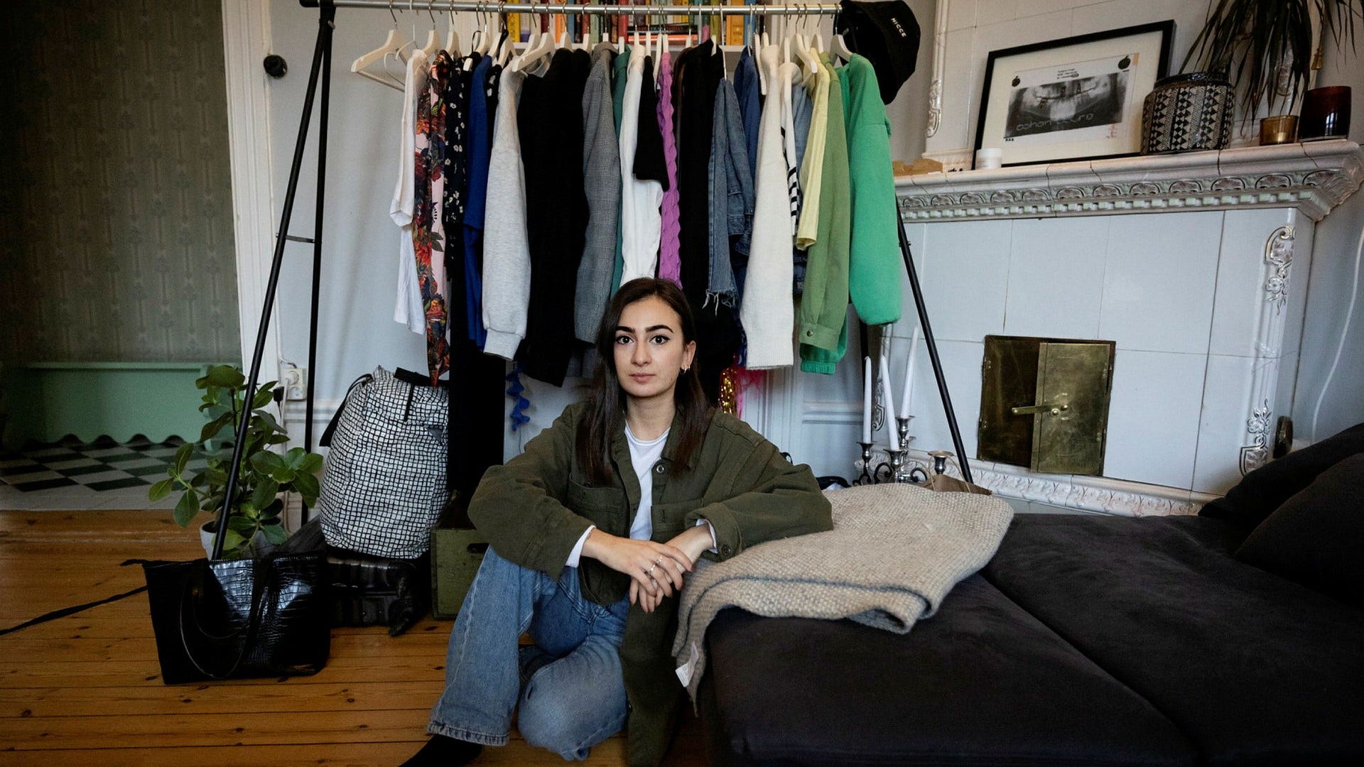 Christina Abdulahad betalade 43 000 kronor för att hyra en lägenhet på Södermalm. Men när hon skulle hämta nycklarna var det ingen som dök upp.