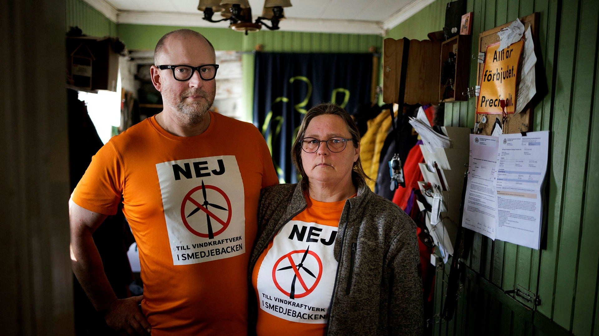 Sven och Görel Willén har med sin sajt ”Nej till vindkraft i Smedjebacken” blivit ett nav i det lokala motståndet.
