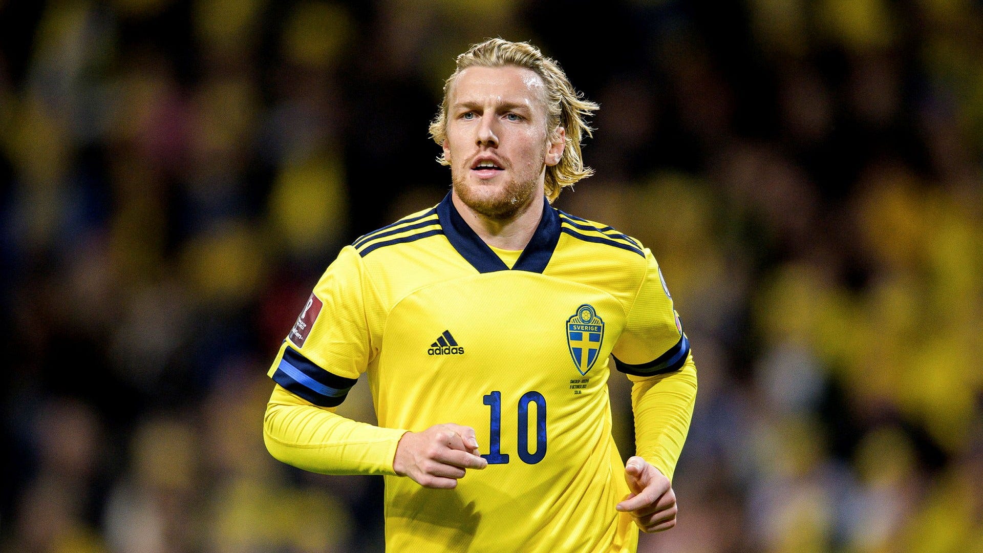 Emil Forsberg vill se svenska spelare som är aggressiva, kliver upp i press och vinner närkamper. Och fördröjer tiden på ett smart sätt – om det skulle behövas.