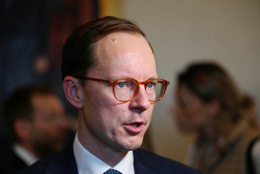 ”Det här är ett beslut som regeringen har tagit, ingen annat parti har varit inblandat”, säger Mats Persson.