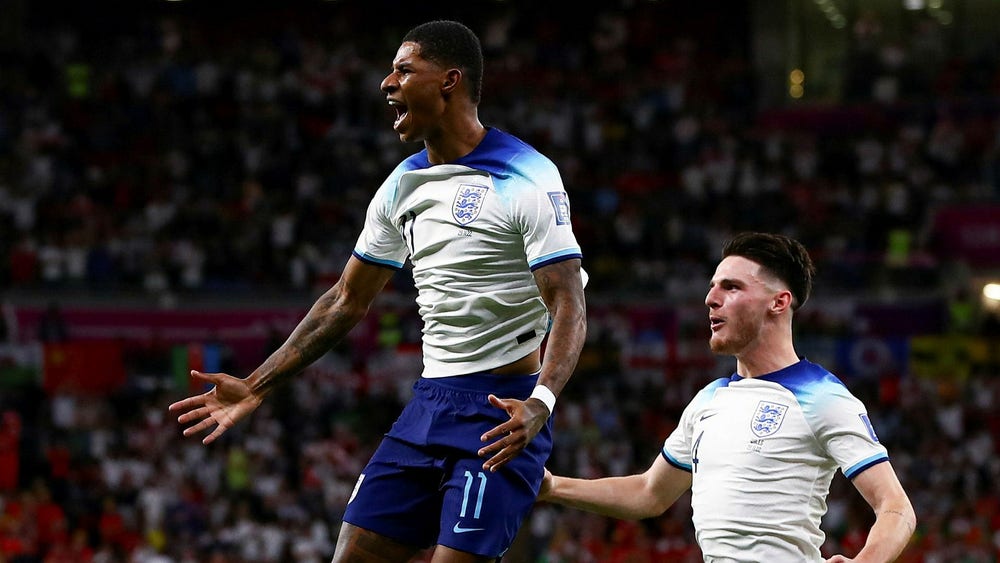 England klart för åttondelsfinal efter Rashfords förlösande frispark