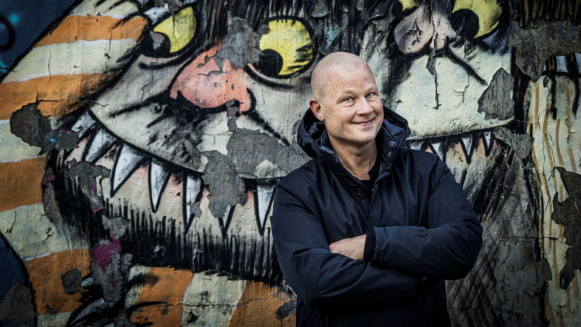 Nicolas Jacquemot är etnolog, doktor i management och har tidigare skrivit en avhandling om värderingar på jobbet.