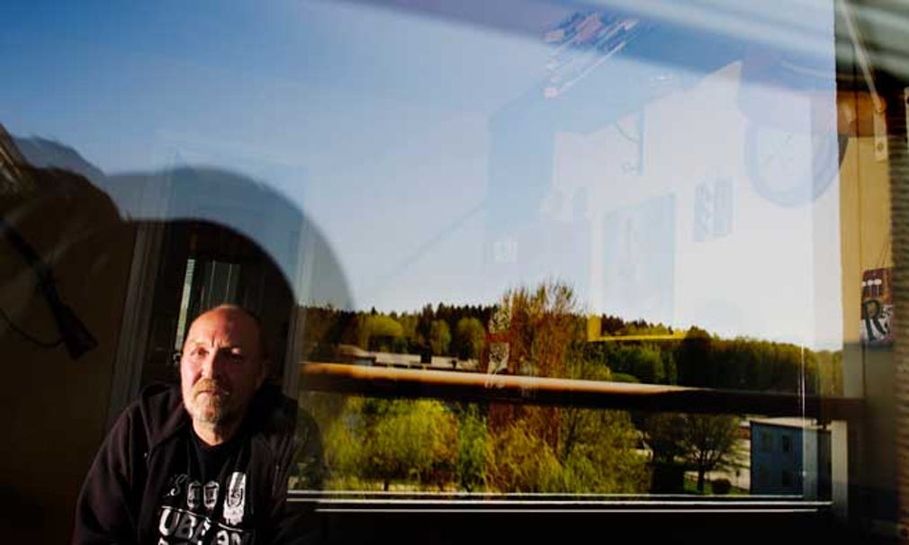 Dick Forsberg har drabbats av Hortons huvudvärk. Sedan vårdmiljarden infördes har han fått det svårt att få träffa sin läkare.