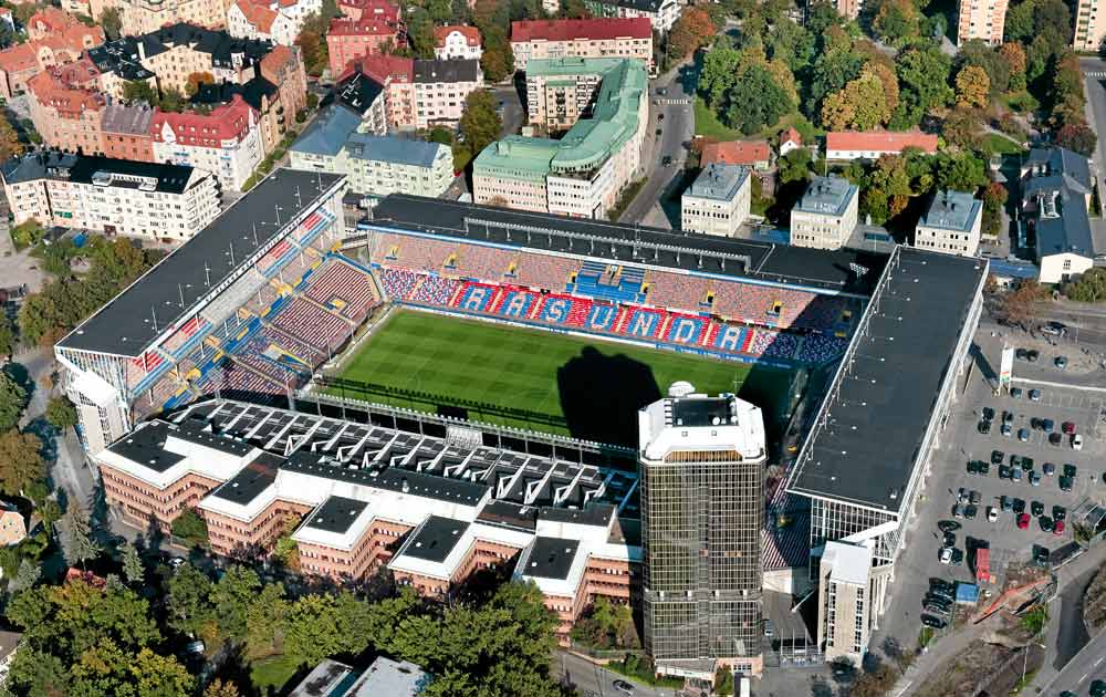 Råsunda – Nästa stora rivningsstrid kan mycket väl handla om Råsunda fotbollsstadion. Det är en strid som redan är förlorad eftersom en ansenlig del av finansieringen av nya Nationalarenan i Solna bygger på att Svenska Fotbollförbundet får en rejäl slant för byggrätterna där Råsunda i dag står.