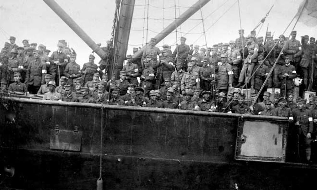 Den svenska brigaden kommer hem från inbördeskriget 1918.