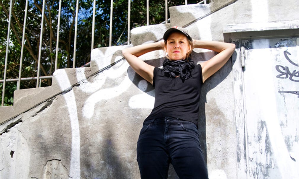 Mia Engbergs projekt med tolv feministiska kortfilmer vill ta den feministiska rörelsen ett steg längre.