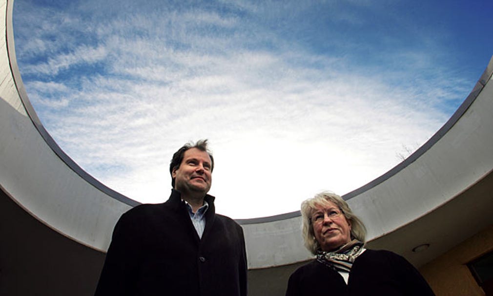 Tibble gymnasium köptes av rektor Maj Dellström och lärare och ekonomiansvarig Hans Byström.