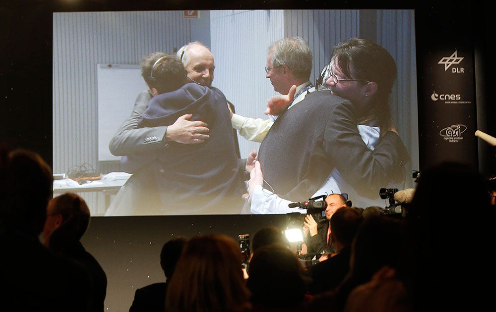 Kramkalas följde i ESA:s kontrollrum på ”Philaes” lyckade landning på kometen.
