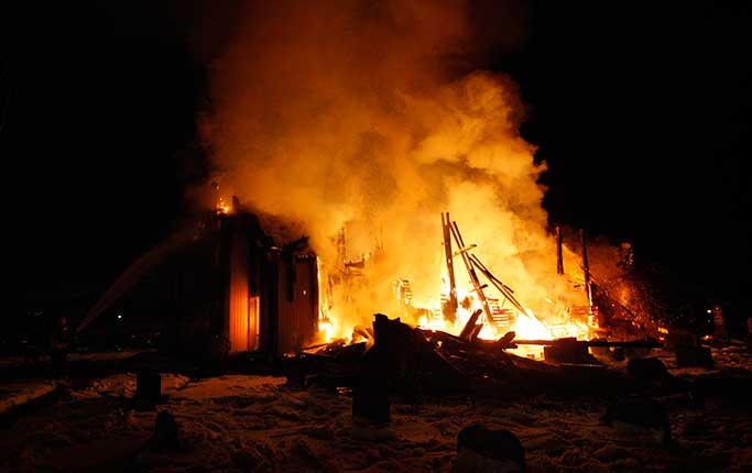Glesbygd och skärgårdsöar kan få vänta upp till en timme på brandkåren.