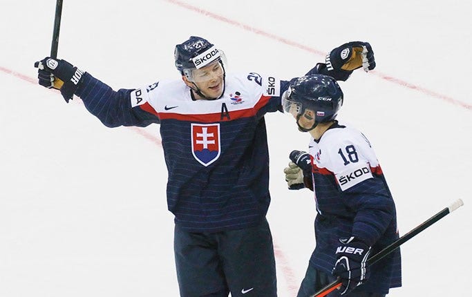 Miroslav Satan och Ladislav Nagy är två av de slovakiska spelarna Sverige måste se upp med. Michel Miklik är den tredje.