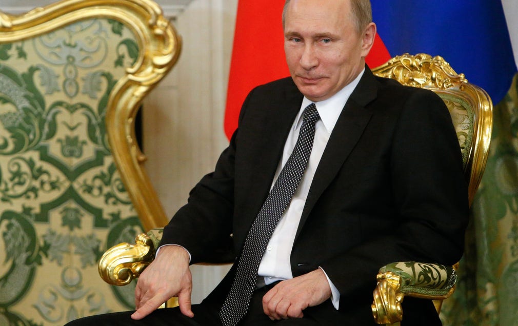 Ännu inga livstecken från den ryske presidenten Vladimir Putin.