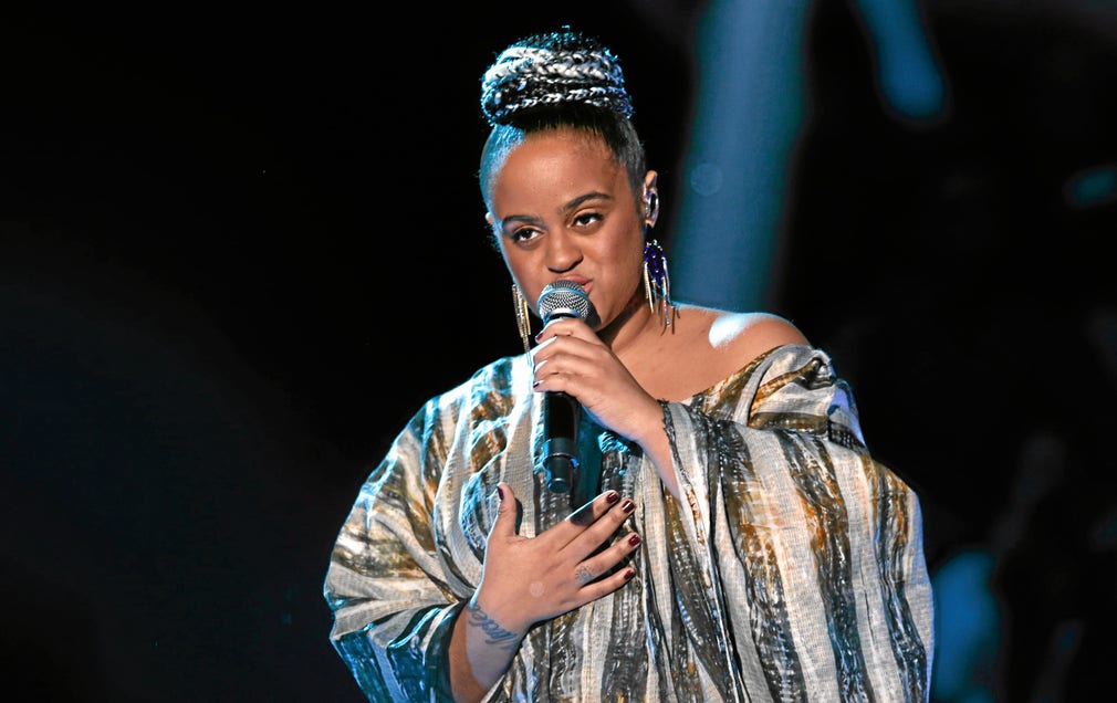 Seinabo Sey har haft ett makalöst år. Nu har också de svenska kritikerna utsett hennes album till årets bästa.