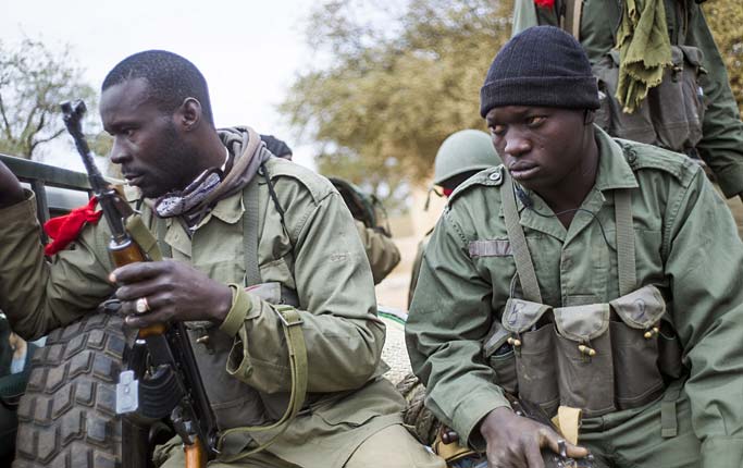 Maliska soldater på väg mot Timbuktu.