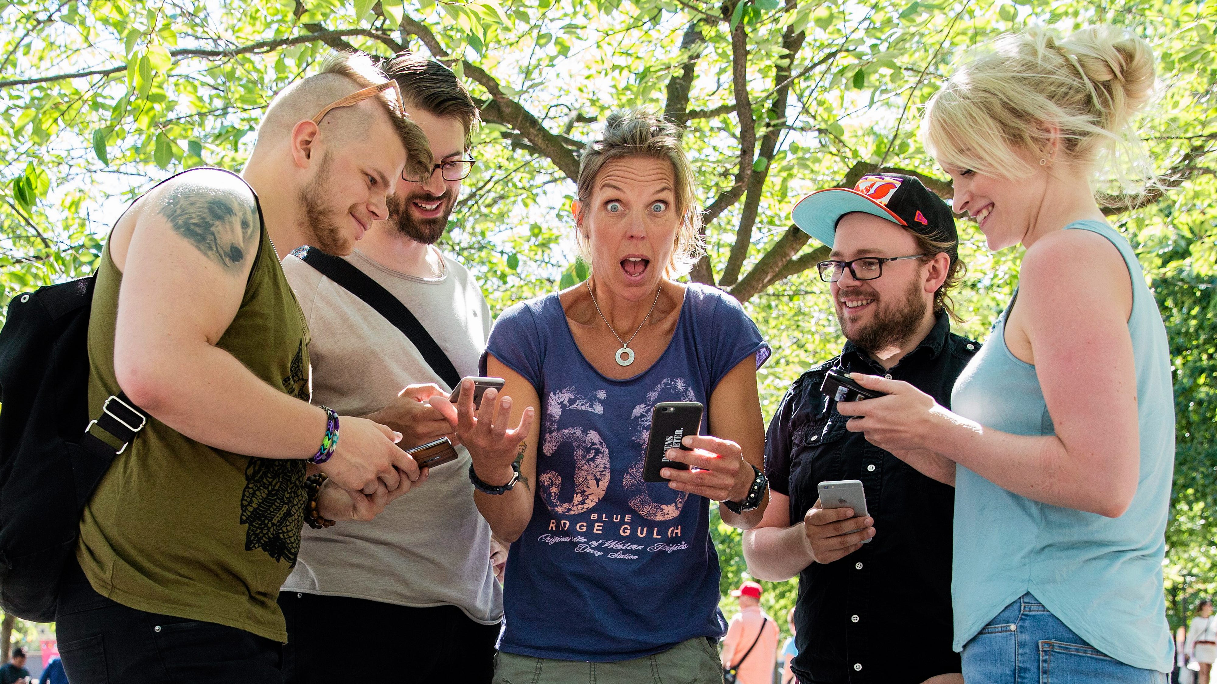 I Kungsan – ett slags Nirvana för Pokémon Go-spelare – träffar jag superproffsen Jon Westman, Oscar Hemingson, Carl Oscar Aaro och Jennifer Meidell. De ger mig flera aha-upplevelser, men de flesta av deras tips är långt över min fattningsförmåga.