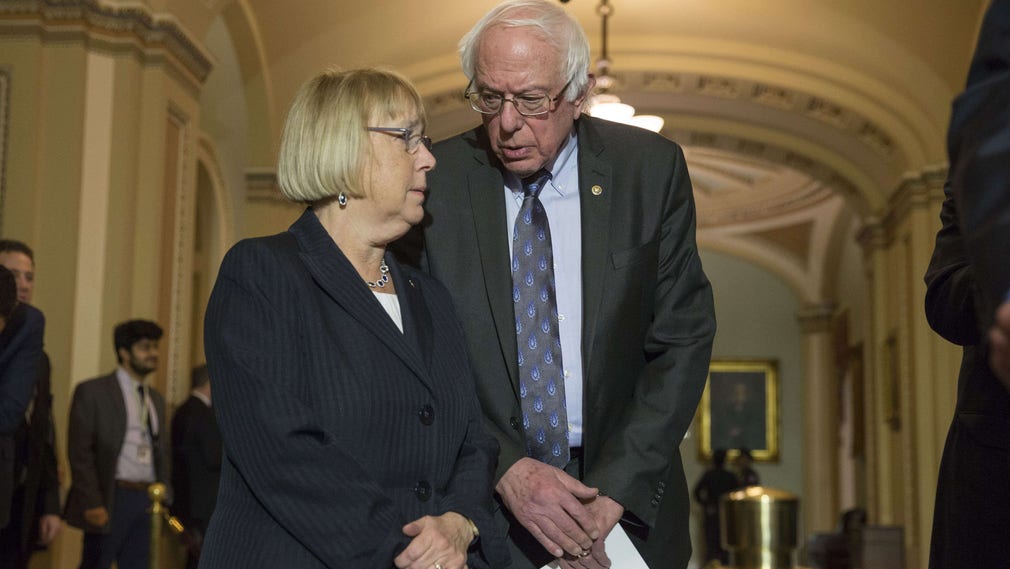 Bernie Sanders såg till att förhala president Trumps skattereform.