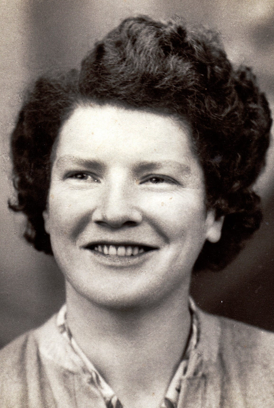 Steve SemSandberg följer i författaren Frames fotspår i Nya