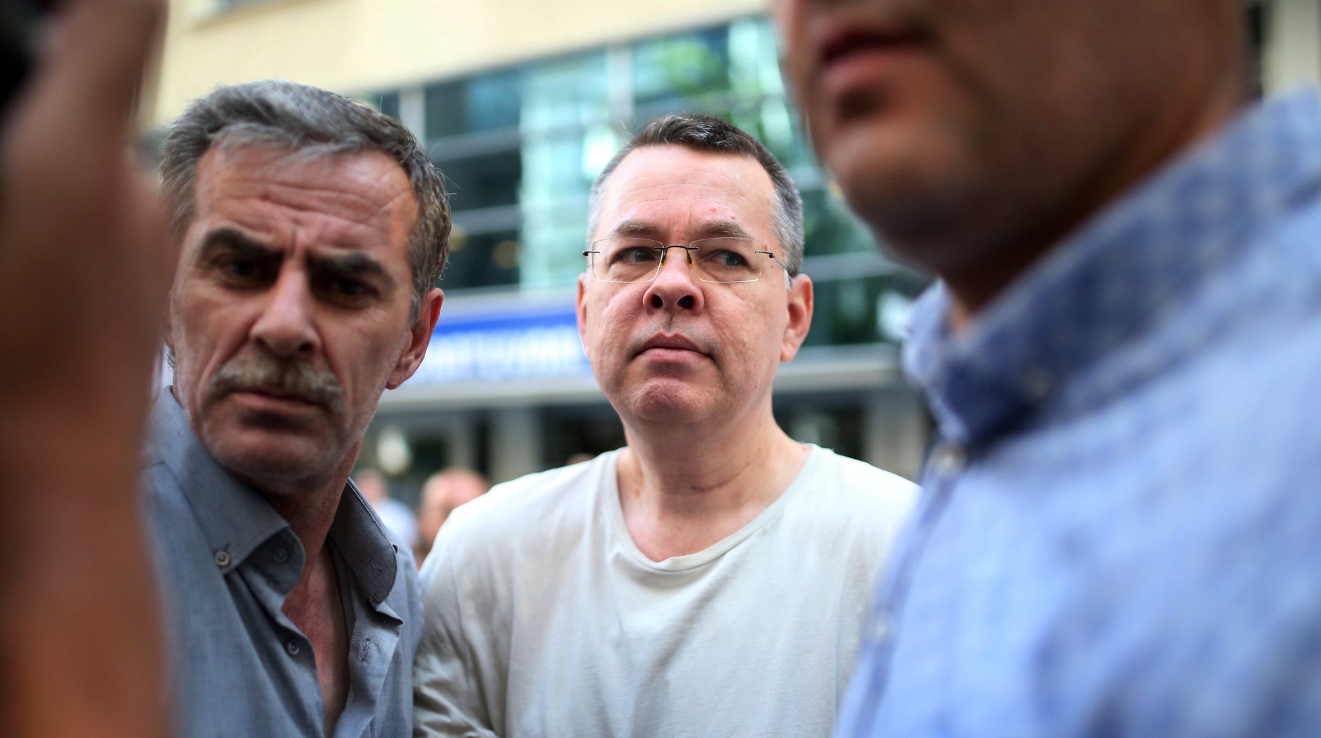 Amerikanske pastorn Andrew Brunson på väg till sitt hus i Izmir i juli 2018.