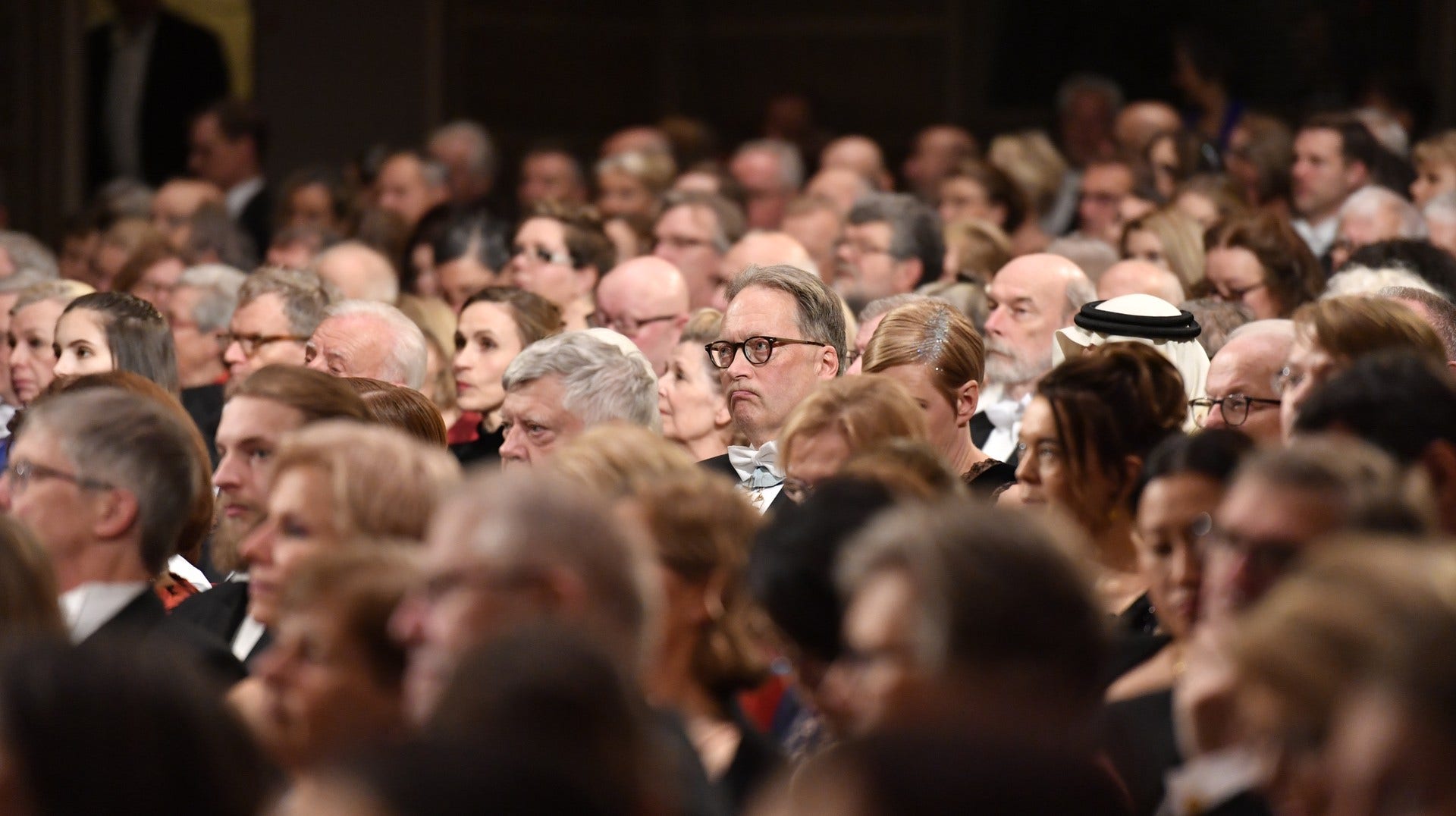 Svenska akademiens ledamot Horace Engdahl vid prisutdelningen av Nobelprisen.