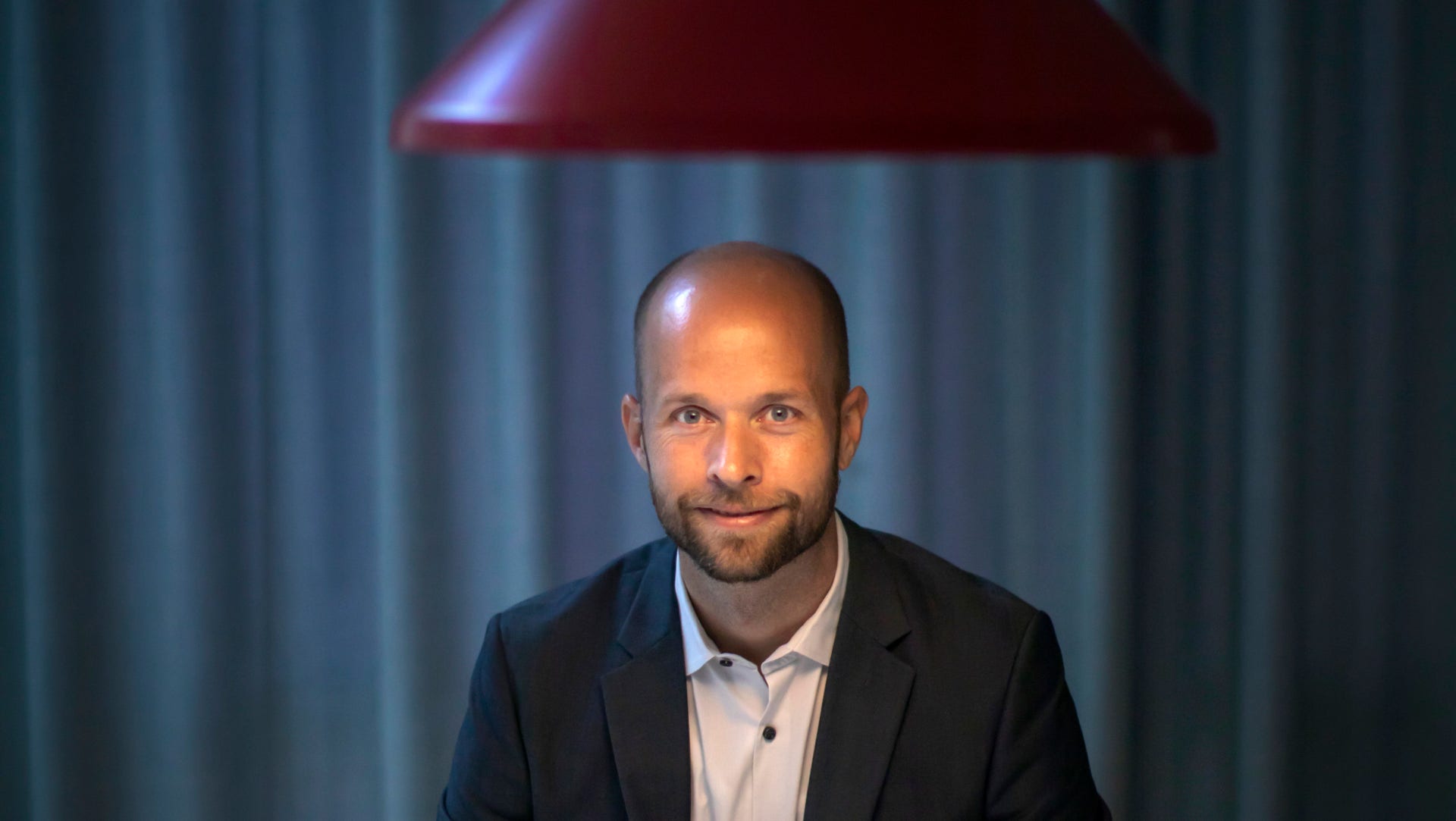 Sebastian Stjern blev uppsagd under finanskrisen för tio år sedan. Det ledde till en ny bana.