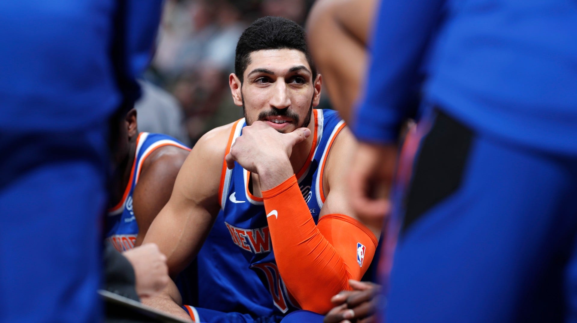 New York Knicks Enes Kanter har mottagit dödshot – följer inte med laget till London.